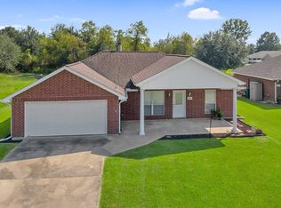 895 Inverery Dr, Lake Charles, LA 70605