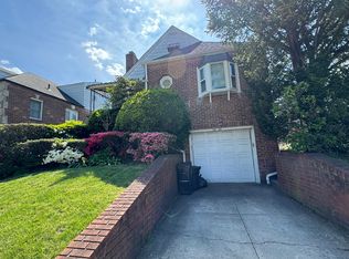 8022 217th St, Jamaica, NY 11427