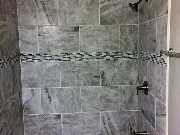 Beautiful shower and bath tub