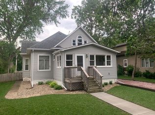 511 W 4th Ave, Mitchell, SD 57301