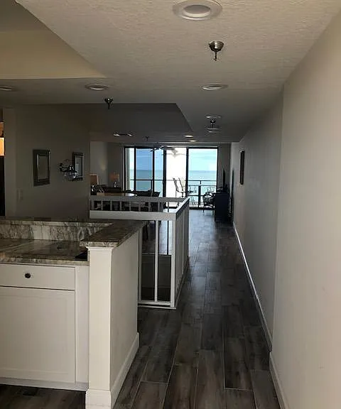 355 S Ocean Dr #807 — Photo 10