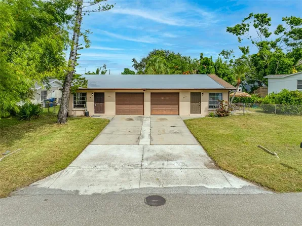 4511/4513 87th Street Ct W, Bradenton, FL 34210