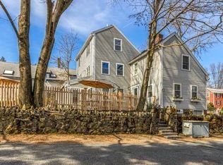 18 Linden St, Marblehead, MA 01945