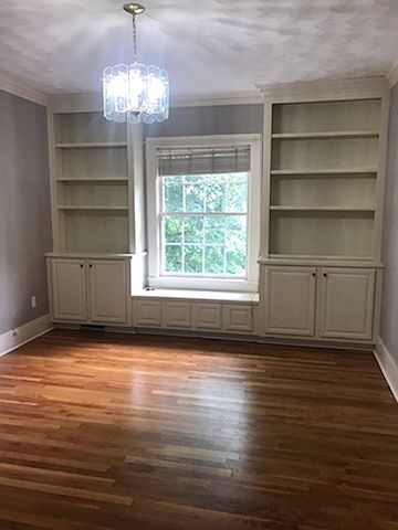 2nd image of 1140 Chestnut St #3