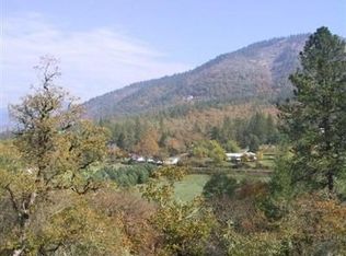 1590 Panoramic Loop, Grants Pass, OR 97527
