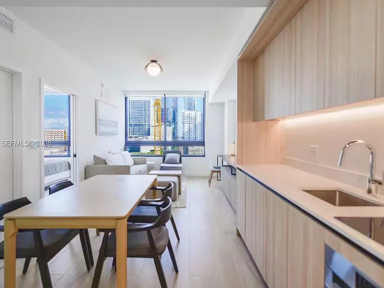 225 N Miami Ave #1103 — Photo 16