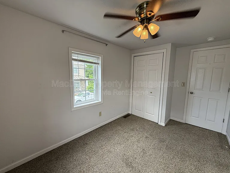 1115 Winchester St #A-K5 — Photo 14