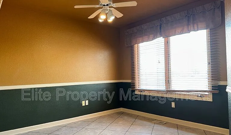 629 W Kenosha Dr — Photo 19