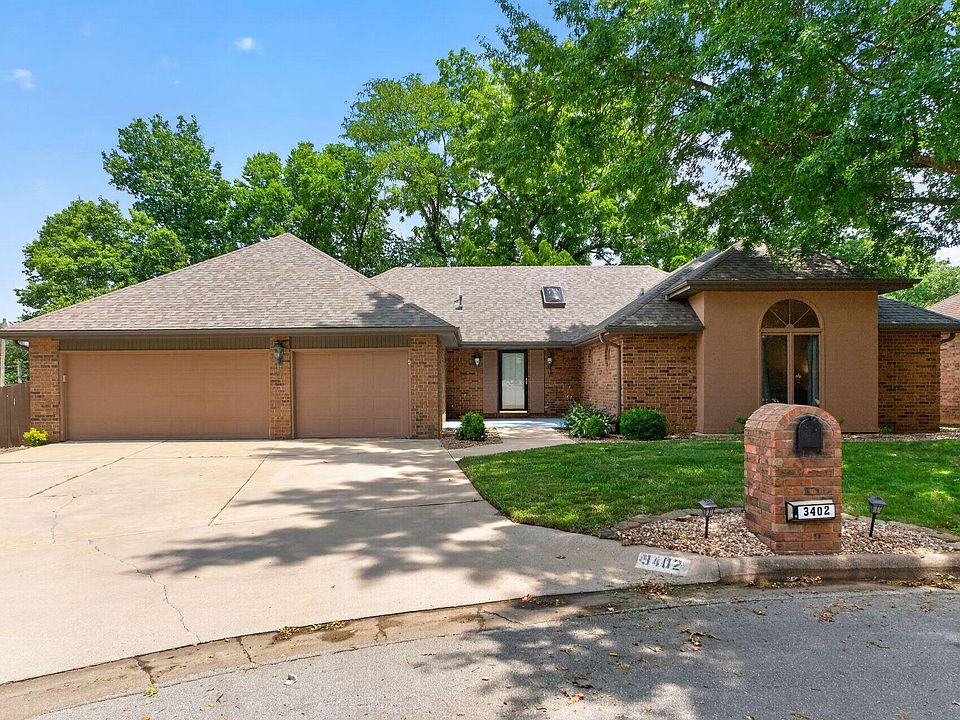 1st image of 3402 S Valley View Avenue