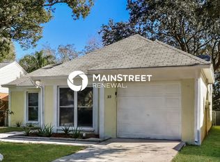 313 Regal Park Dr, Valrico, FL 33594