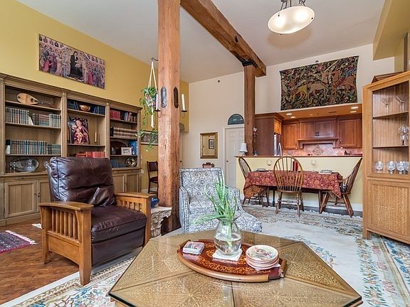 3rd image of 3 S Stone Mill Dr APT 213