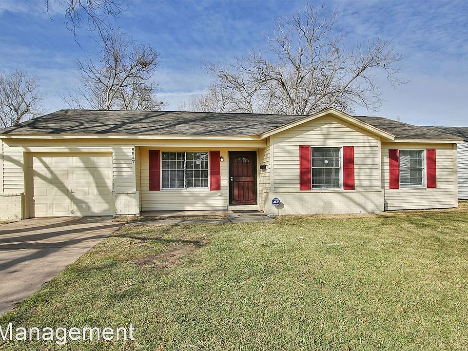 1st image of 5547 Lakefield Dr