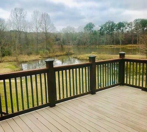 3rd image of 410 Cypress Lake Dr