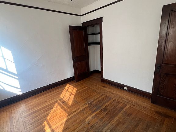 3rd image of 2299 Harrison Ave #1