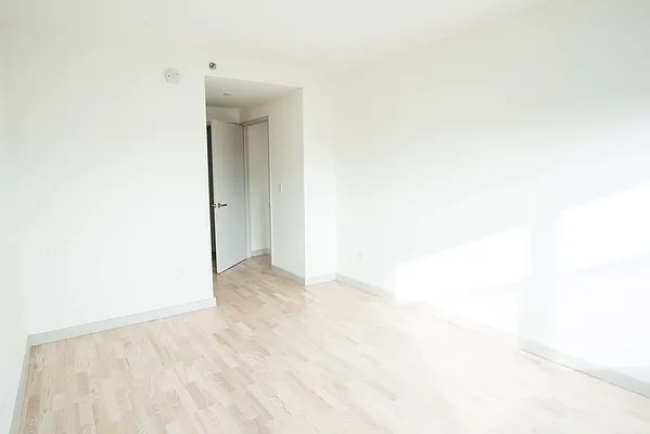 Rented by Domain Companies | media 8
