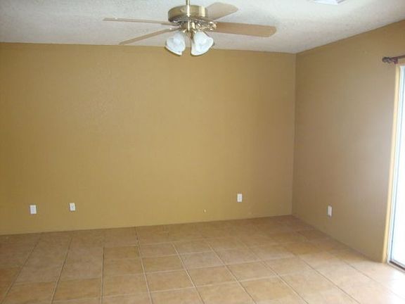 4th image of 4265 Boulder Dr