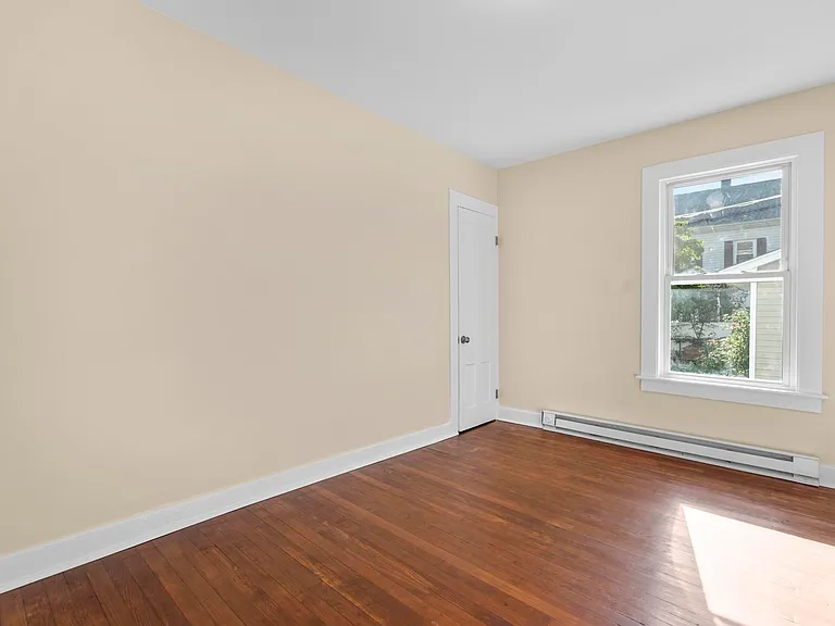 15 Garden St #1 — Photo 11