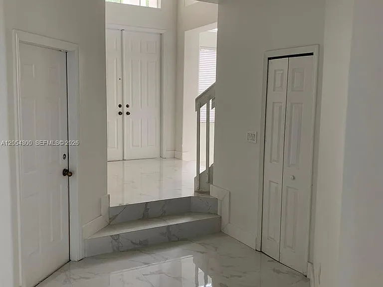 14020 SW 152nd Ter — Photo 9