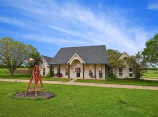 5736 Luginbyhl Rd, Sanger, TX 76266