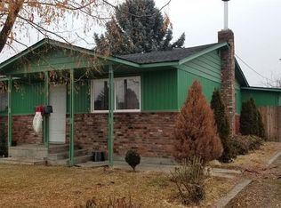 305 Avenue C, Grandview, WA