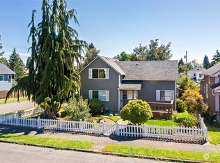 2001 Rockefeller Ave, Everett, WA 98201