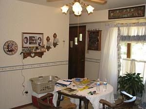 3rd image of 624 Sandy Acre Dr
