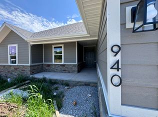 940 S Gettysburg Loop, Republic, MO 65738