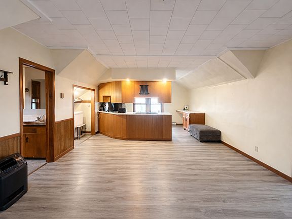 4th image of 303 W Fulton St #303