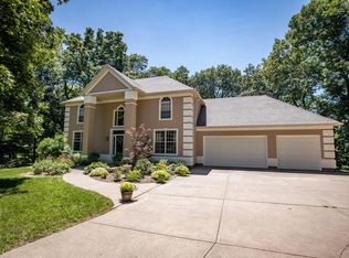 2217 Hickory Hills Rd, Muscatine, IA 52761