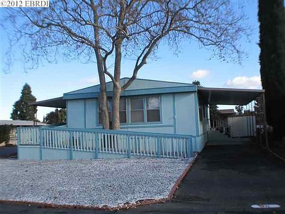 2nd image of 80 Hilo Dr