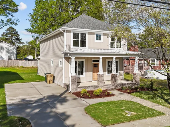 408 W Stallings St, Clayton, NC 27520