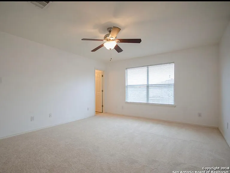 10115 Sparrow Way — Photo 5
