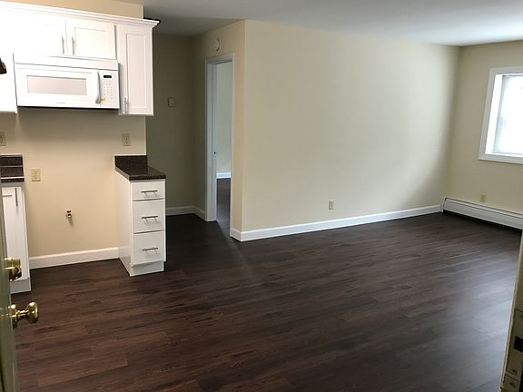 3rd image of 26 Hasbrouck Dr APT D
