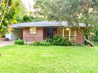 407 Lakeview Dr, Tupelo, MS 38801