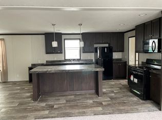 204 Borman Ave #204, Flushing, MI 48433