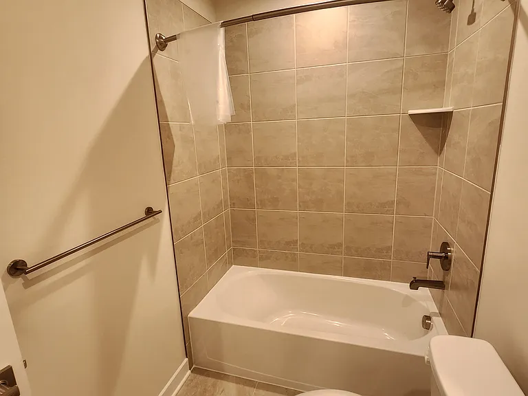 Iron Oak Pl — Photo 5