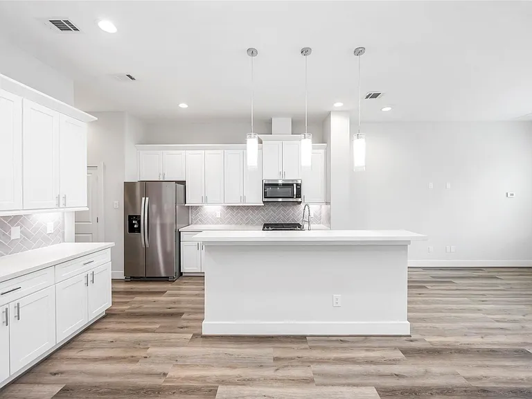 1411 Bigelow St — Photo 10