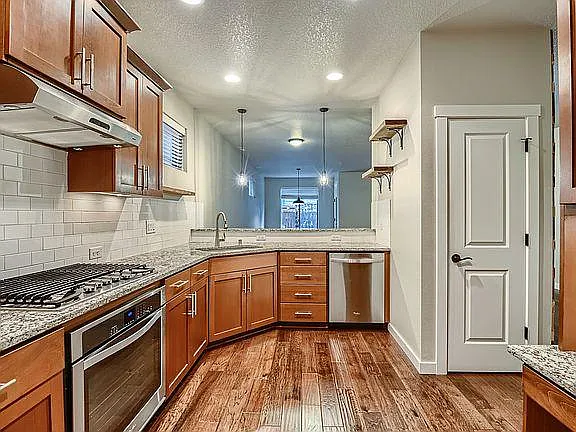 4017 SE 168th Ave — Photo 11