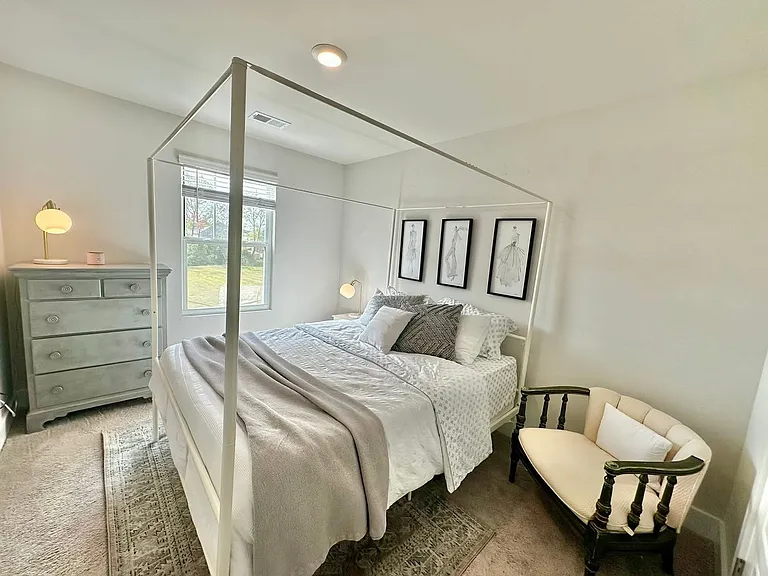 44 Beachley Pl — Photo 8