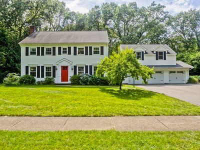 60 Cheshire Dr, Longmeadow, MA, 01106