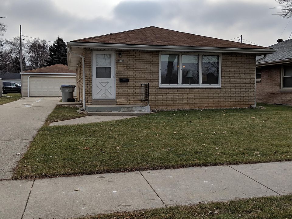 1st image of 2021 W Plainfield Ave