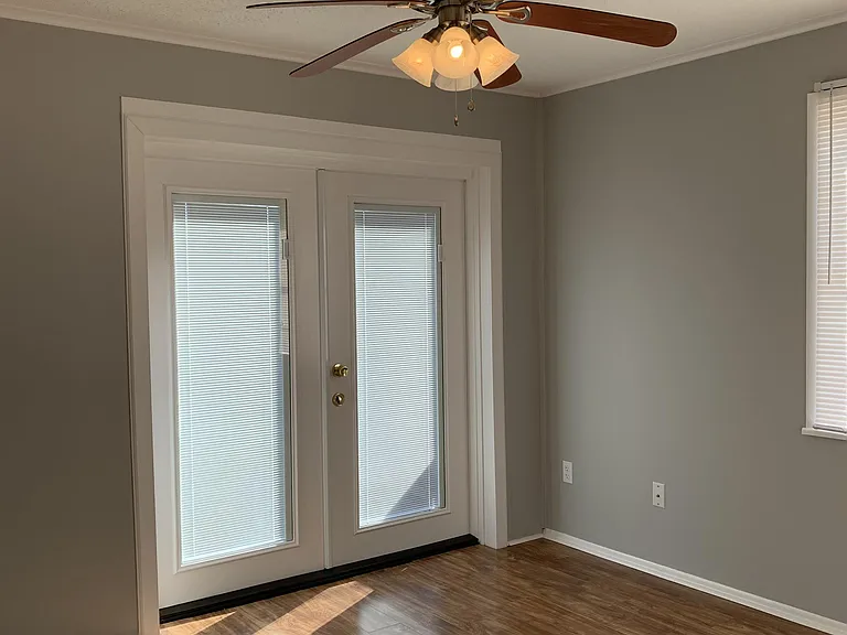 1307 Pennsylvania Ave #1 — Photo 8