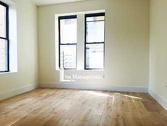 Rented by Lisa Management