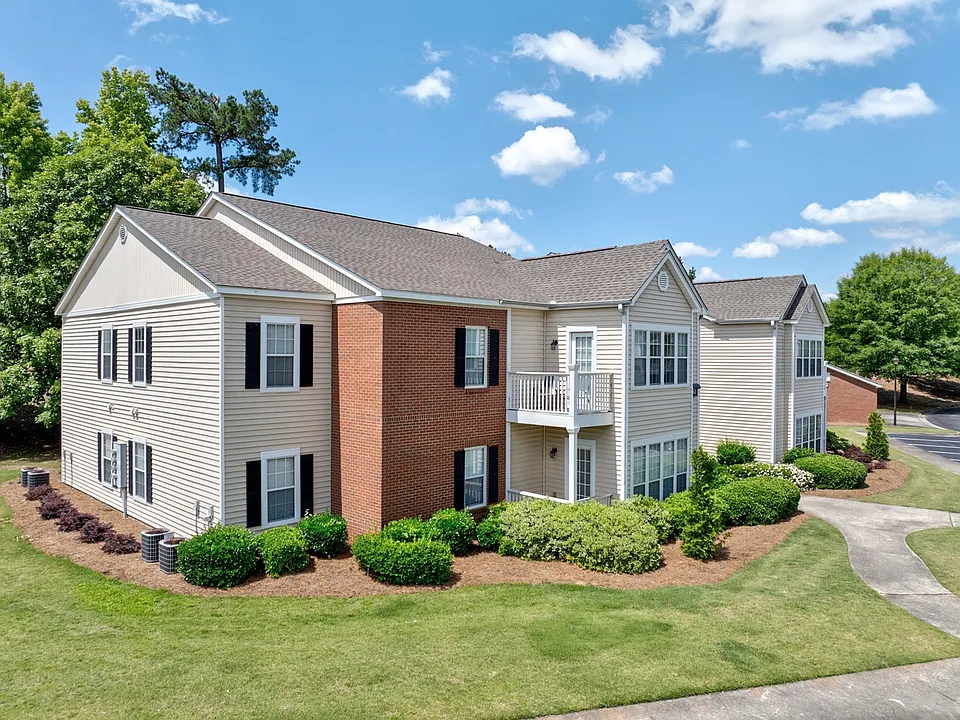 Bristol Park Apartment Homes
