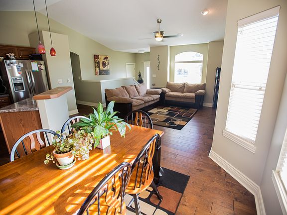 2nd image of 5116 Bramblewood Dr
