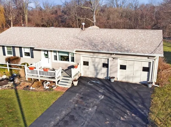 21 Kathlyn Ave, Phelps, NY 14532