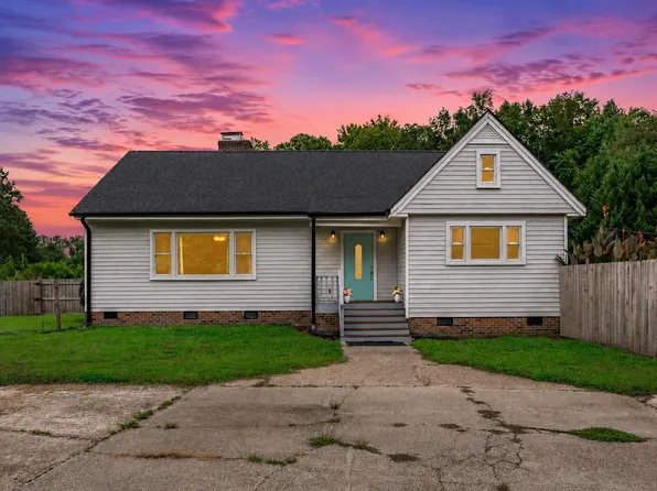 619 Stallings Rd, Zebulon, NC 27597