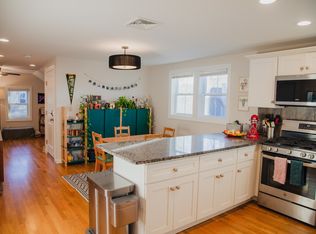 51 Willow St FLOOR 3, Providence, RI 02909