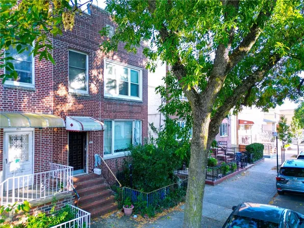 83 Van Sicklen Street image 4 of 10