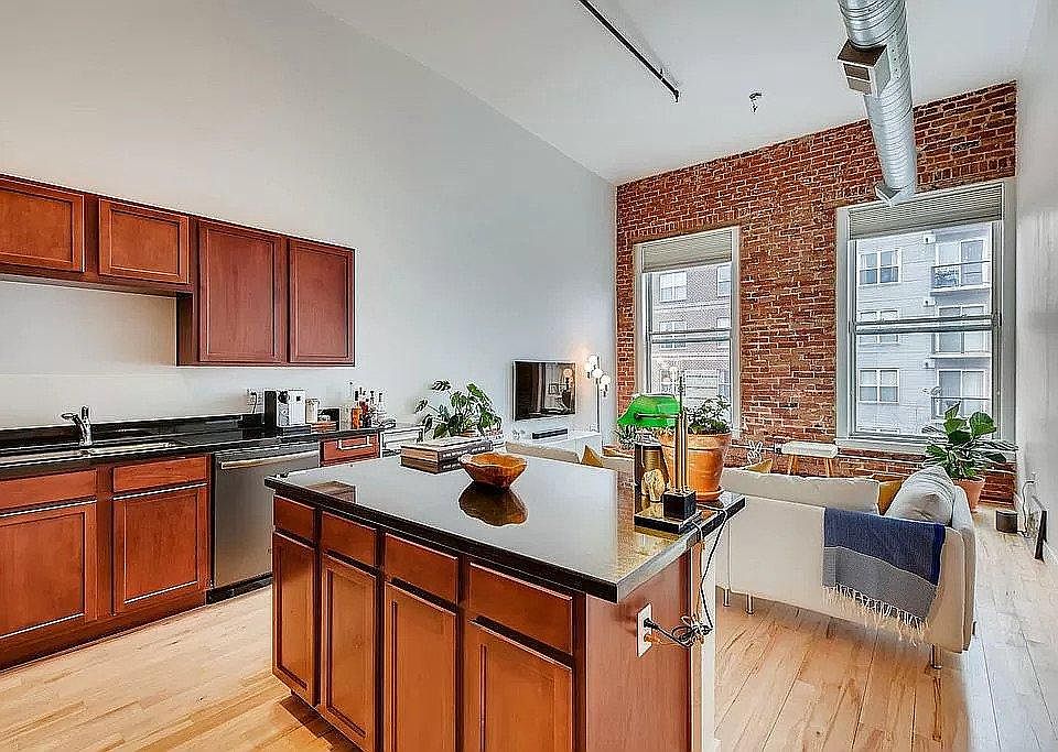 1st image of 2441 Broadway